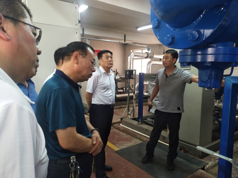 ��˾�hί��ӛ�������L�R��ɭͬ־���һ�и��ӱ���ɽ�|�ȵؿ���